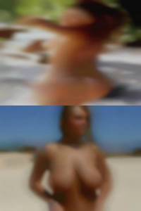 Harmful women fuck in room.